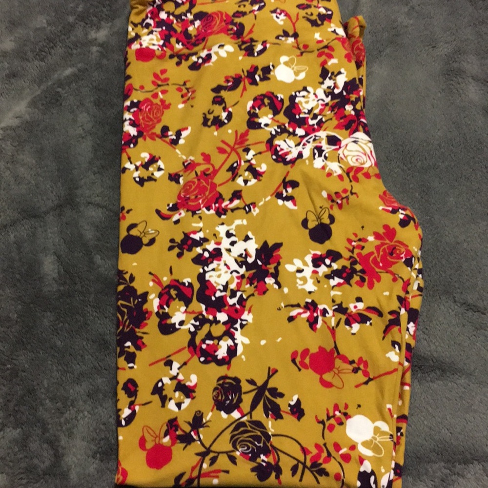 Lularoe TC Disney leggings